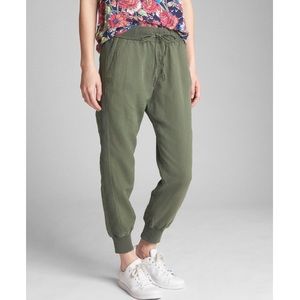 🆕‼️ Gap Drawstring Joggers in Linen - NWOT